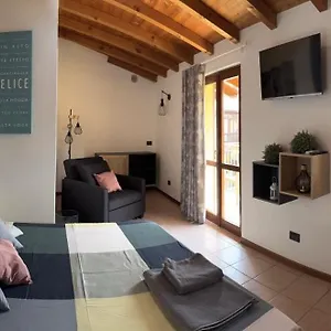 Puntozero , Scanzorosciate Italia